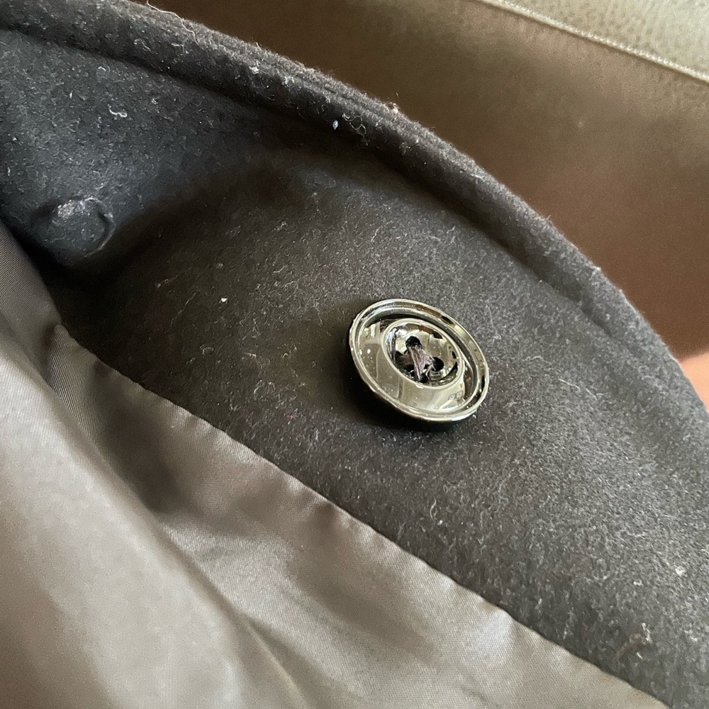 LONDON FOG Black Wool Collared Coat button down size medium slant front pockets - Picture 9 of 13